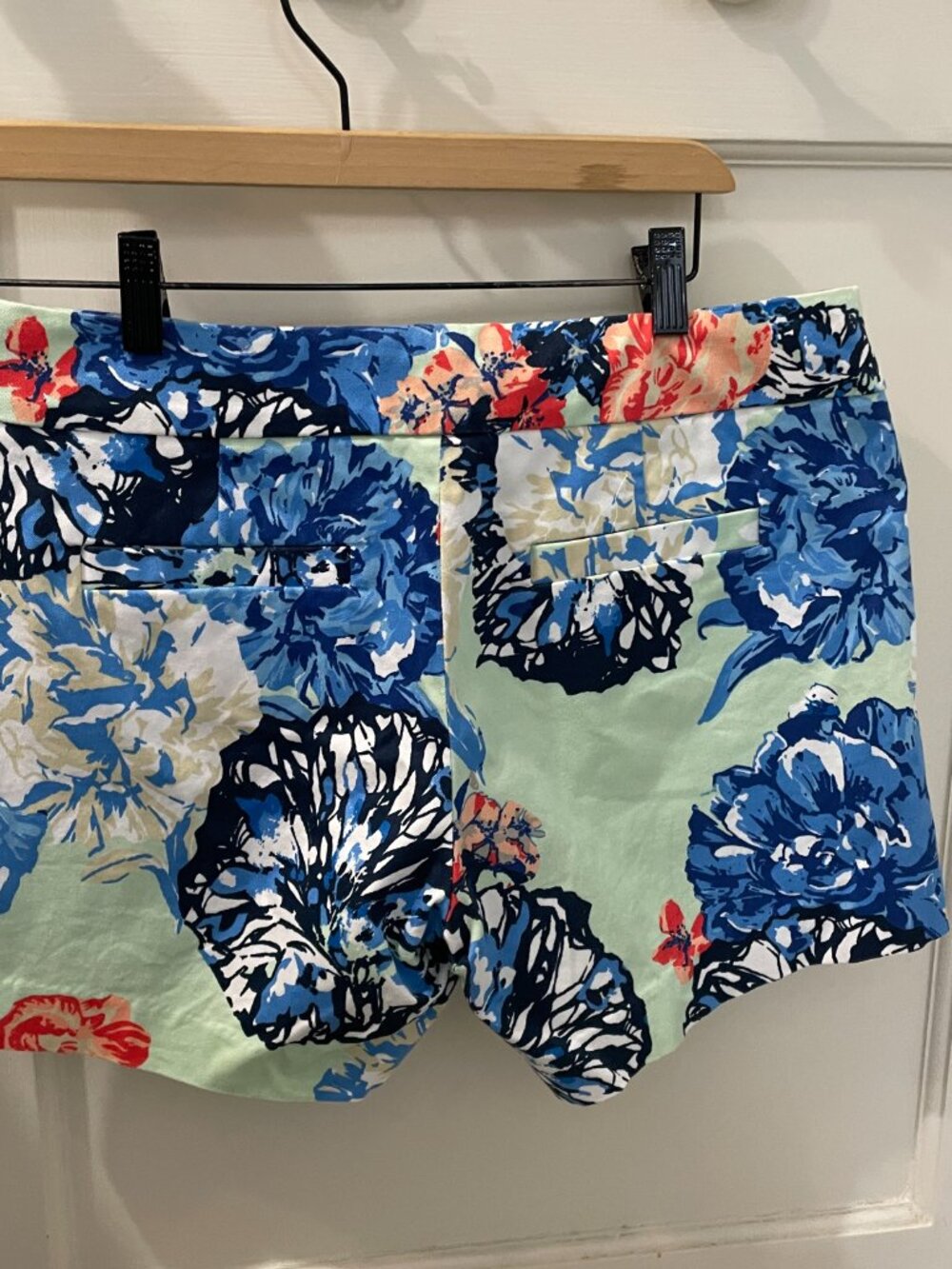 J. Crew floral chino shorts Size 6 Cotton Stretch - Picture 5 of 6